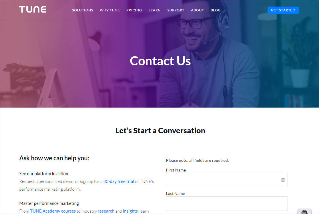 12 Best Contact Us Page Examples You Have To See In 2025